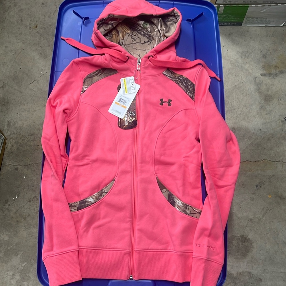 Under Armour Women All season Hoodie with camo trim